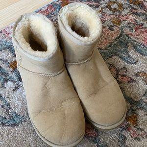 Ugg Women’s Classic Mini - Desert Sand